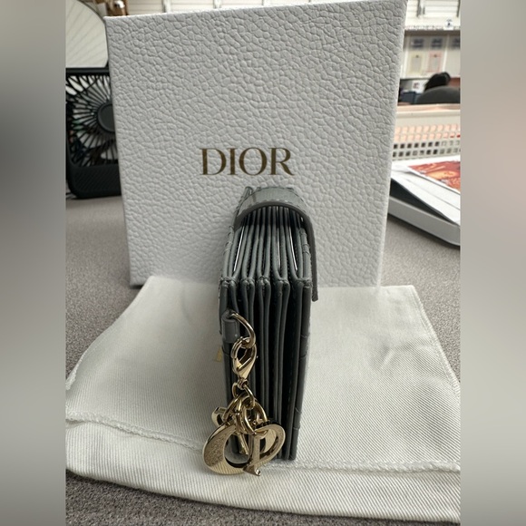 Dior Lady Dior Jasmine Card Holder Gray - Picture 4 of 6